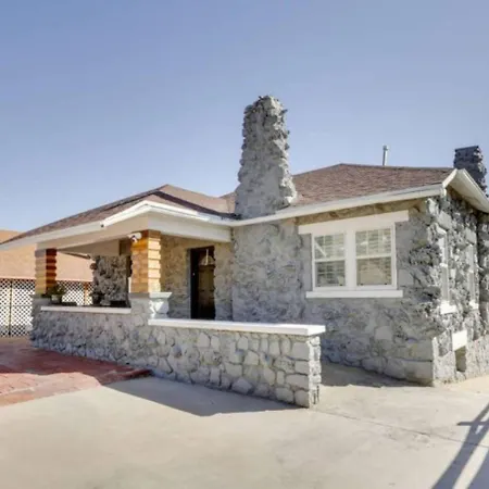544B) Large 2 Bedroom With Patio And Bbq